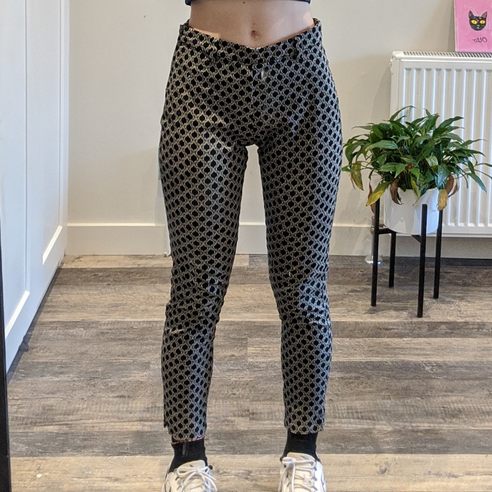 Patterned pants